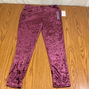 NWT No Comment Velvet Leggings Size XL